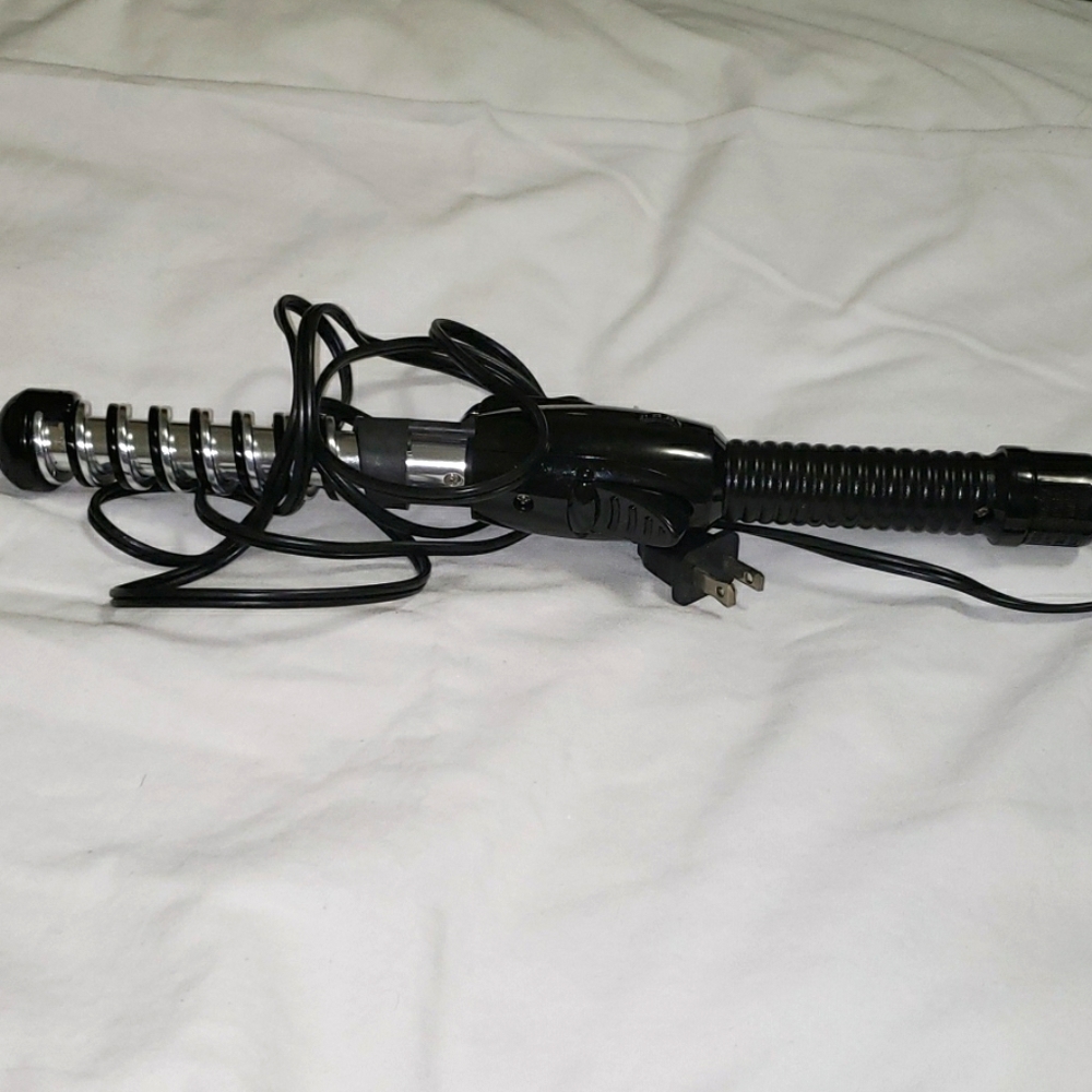 Conair Curl Press Spiral Hot Curling Iron